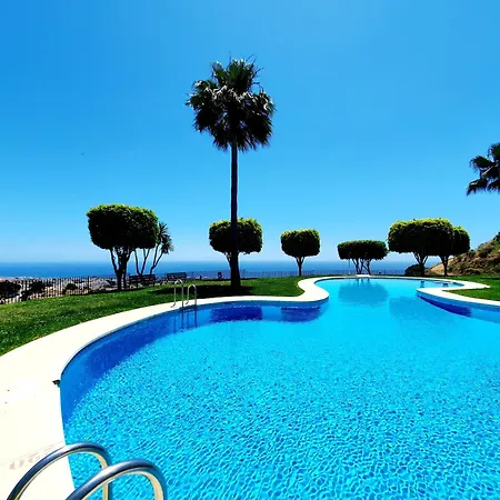Duplex Alcores Seaviews Apartment
